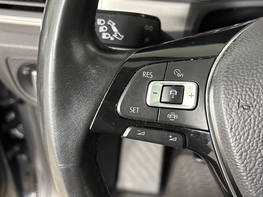 Used 2019 Volkswagen Atlas SE w/ Panoramic Sunroof Package AWD/4WD image 18