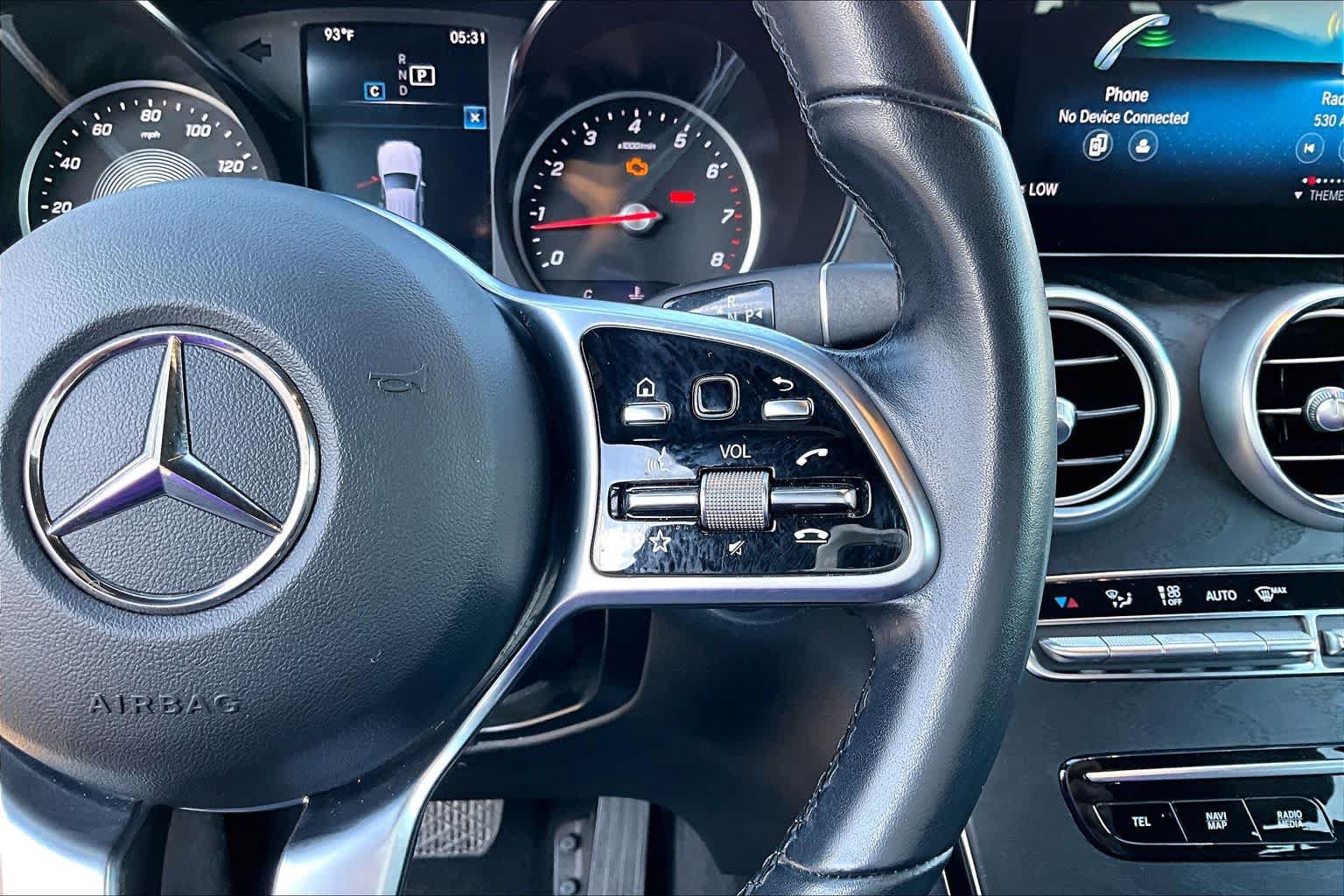 Used 2021 Mercedes-Benz GLC 300 image 25
