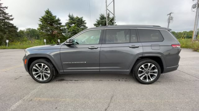 Used 2022 Jeep Grand Cherokee L Overland w/ Luxury Tech Group IV AWD/4WD image 6