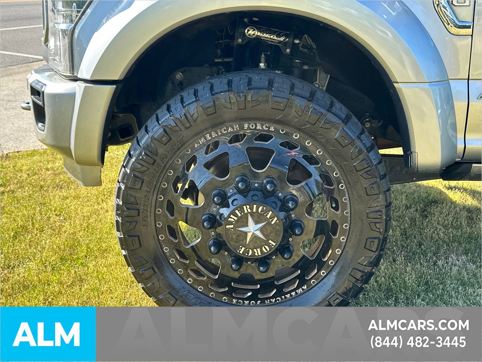 Certified 2022 Ford F450 Platinum w/ FX4 Off-Road Package image 31