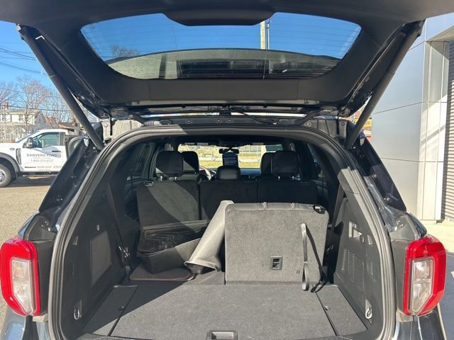 Certified 2024 Ford Explorer ST-Line w/ Class IV Trailer Tow Package image 38