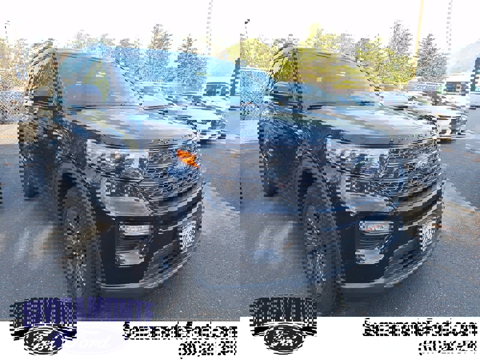 Certified 2022 Ford Explorer XLT w/ Equipment Group 202A image 1