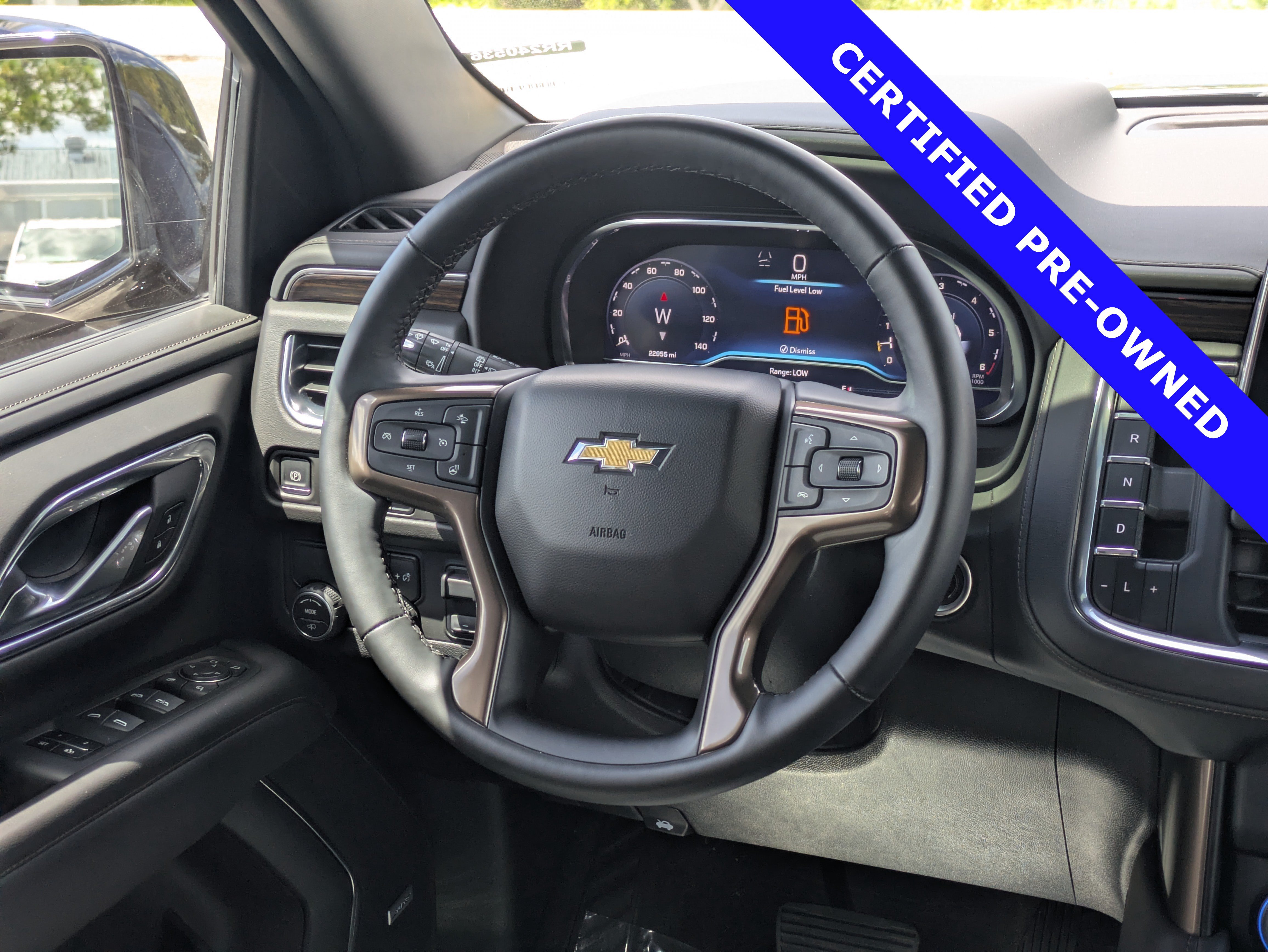 Used 2024 Chevrolet Tahoe High Country RWD image 19