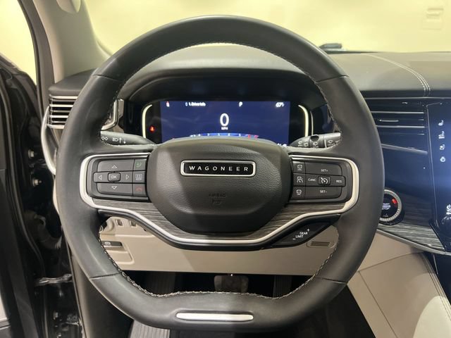 Used 2022 Jeep Wagoneer Series II w/ Convenience Group I AWD/4WD image 10