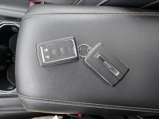 Used 2024 Jeep Grand Cherokee Limited 4xe w/ Luxury Tech Group II image 20