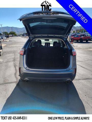 Certified 2024 Ford Edge Titanium image 8