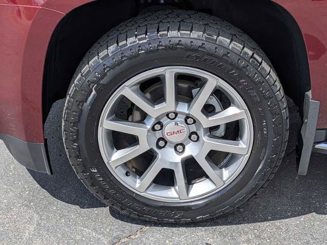 Used 2017 GMC Yukon Denali AWD/4WD image 12