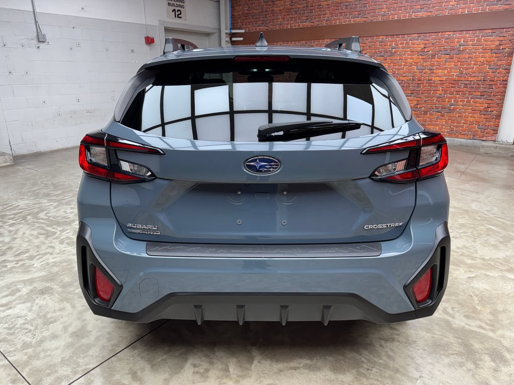 Used 2024 Subaru Crosstrek 2.0i Premium AWD/4WD image 4