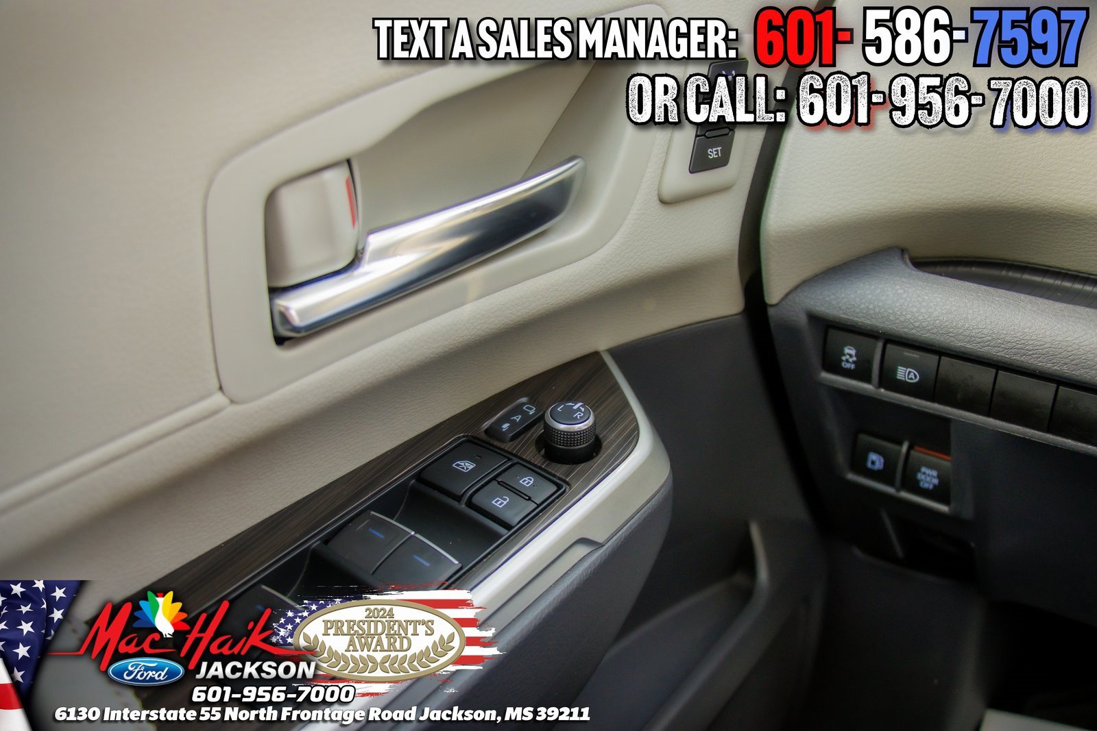 Used 2022 Toyota Sienna Limited image 13