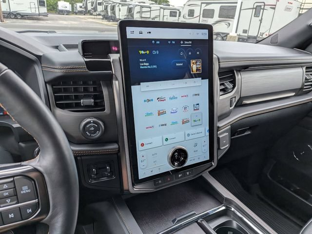 Certified 2024 Ford Expedition Platinum AWD/4WD image 12