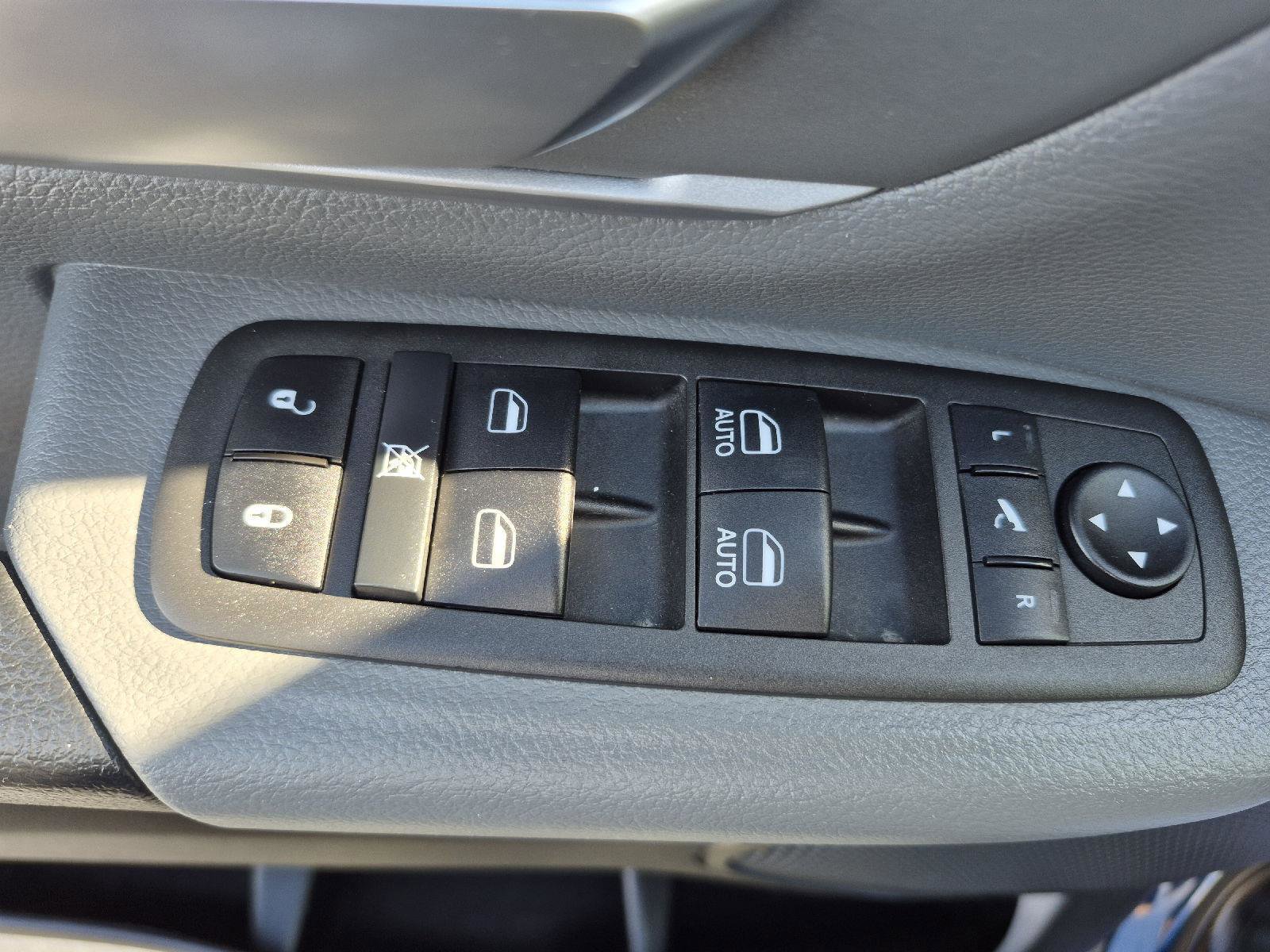 Used 2022 RAM 1500 Lone Star image 7