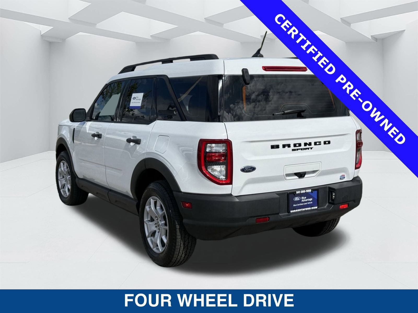Certified 2021 Ford Bronco Sport image 2