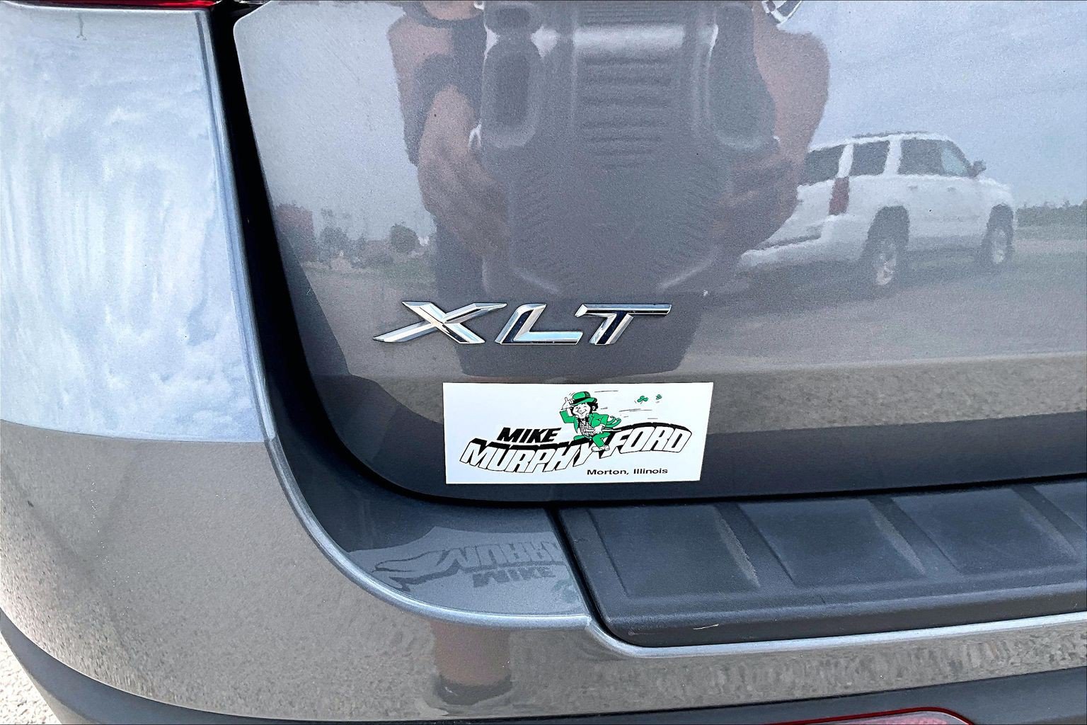 Certified 2023 Ford Explorer XLT w/ Equipment Group 202A AWD/4WD image 8