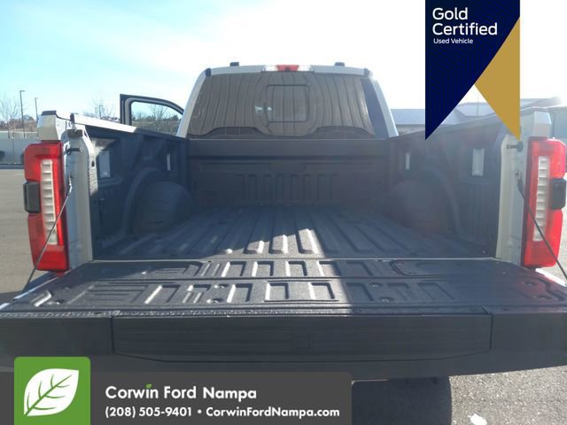 Certified 2025 Ford F350 Lariat w/ Black Appearance Package image 31