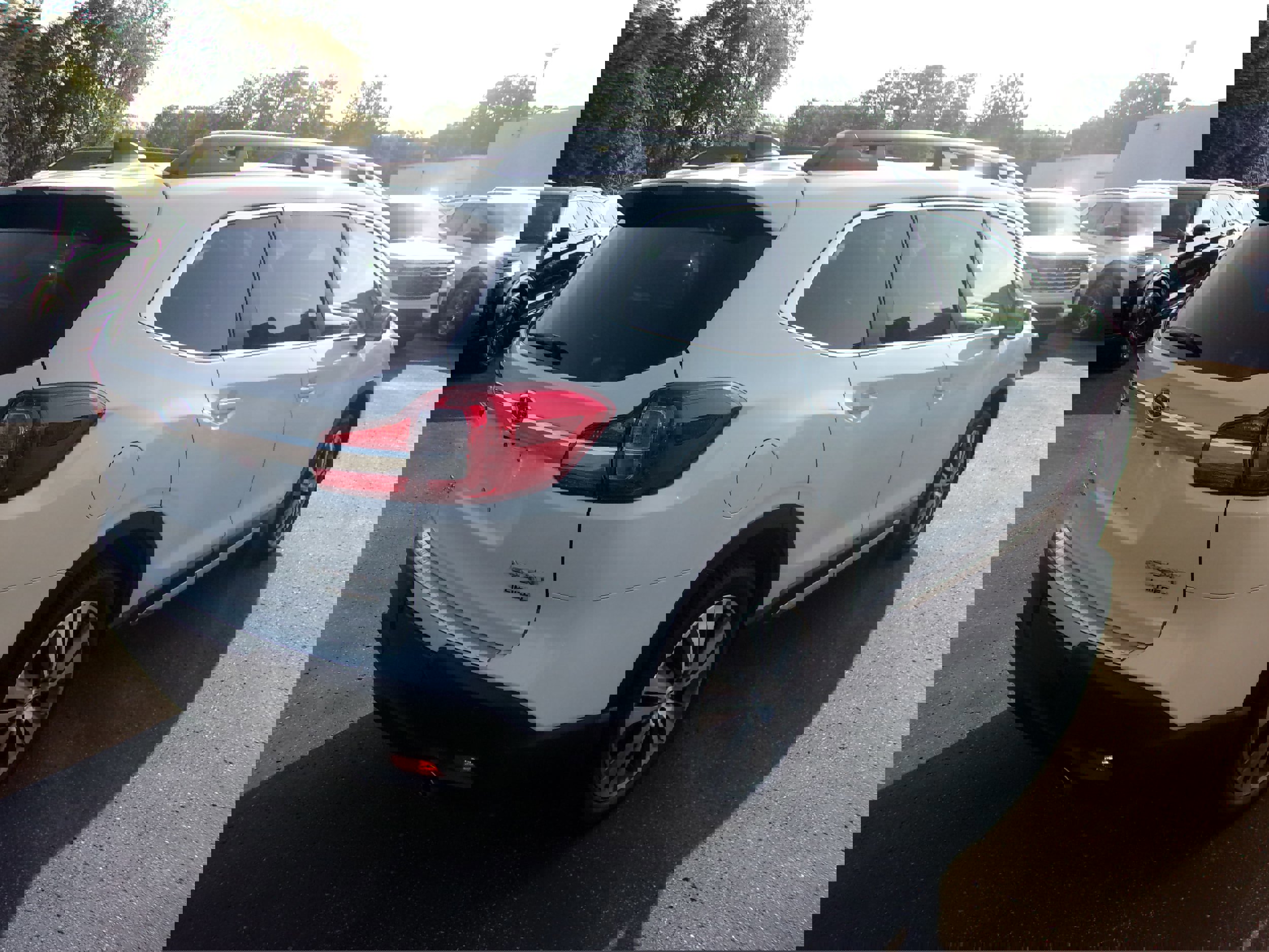 Used 2021 Subaru Ascent Limited w/ Technology Package image 5