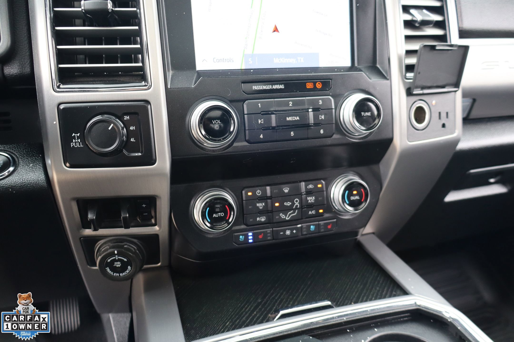 Certified 2020 Ford F250 Platinum w/ Tremor Off-Road Package AWD/4WD image 21