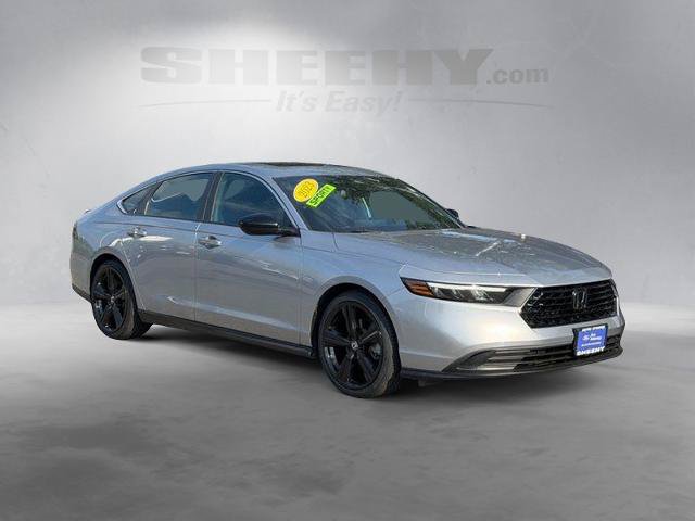 Used 2023 Honda Accord Sport image 2
