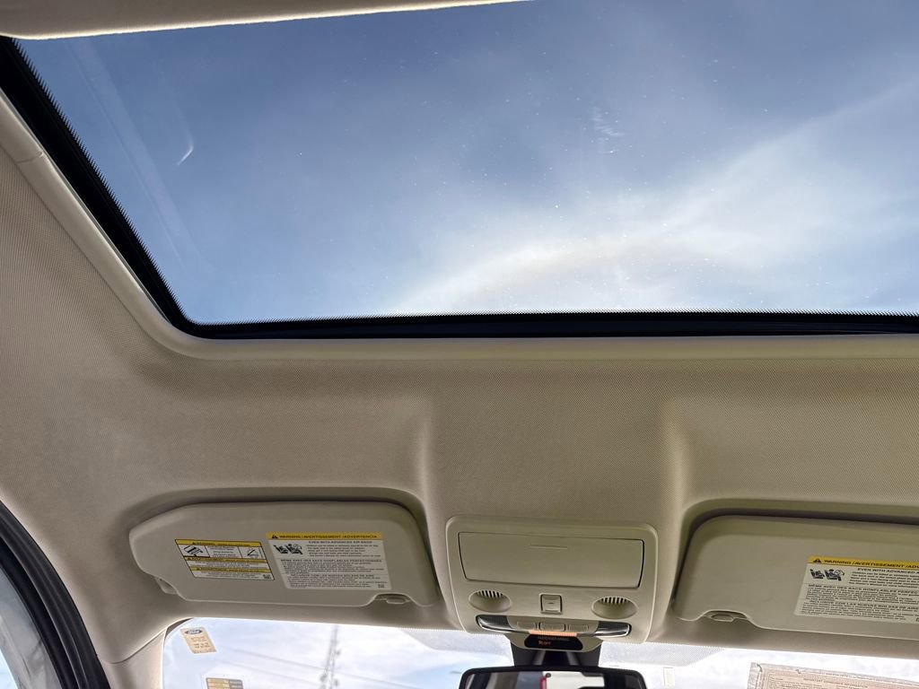 Certified 2020 Ford EcoSport SES w/ SES Black Appearance Package image 12