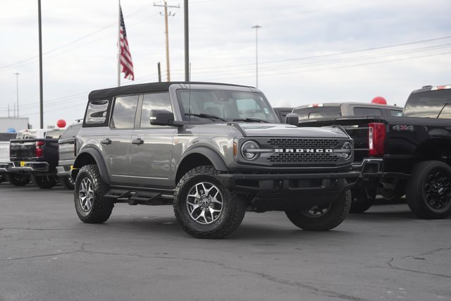 Certified 2024 Ford Bronco Badlands image 2