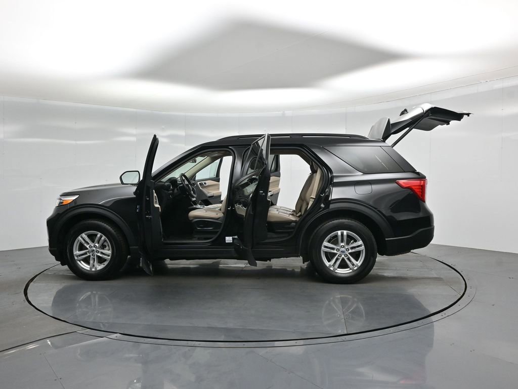 Certified 2024 Ford Explorer XLT w/ Equipment Group 202A image 57