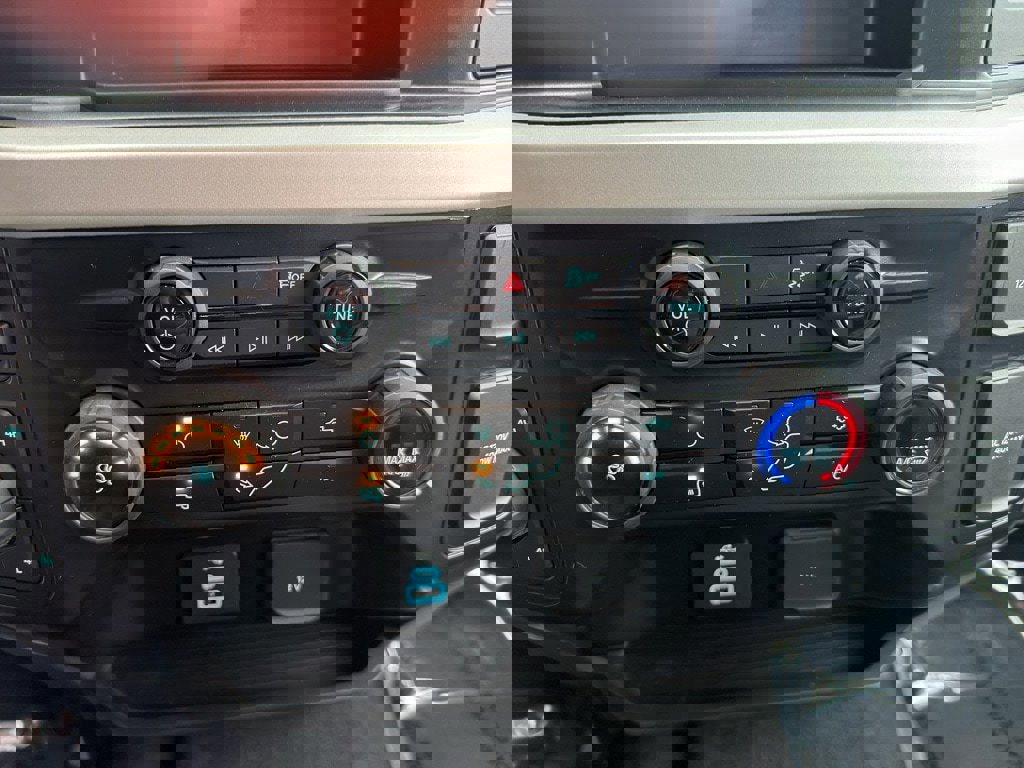 Certified 2026 Ford F250 XLT image 28