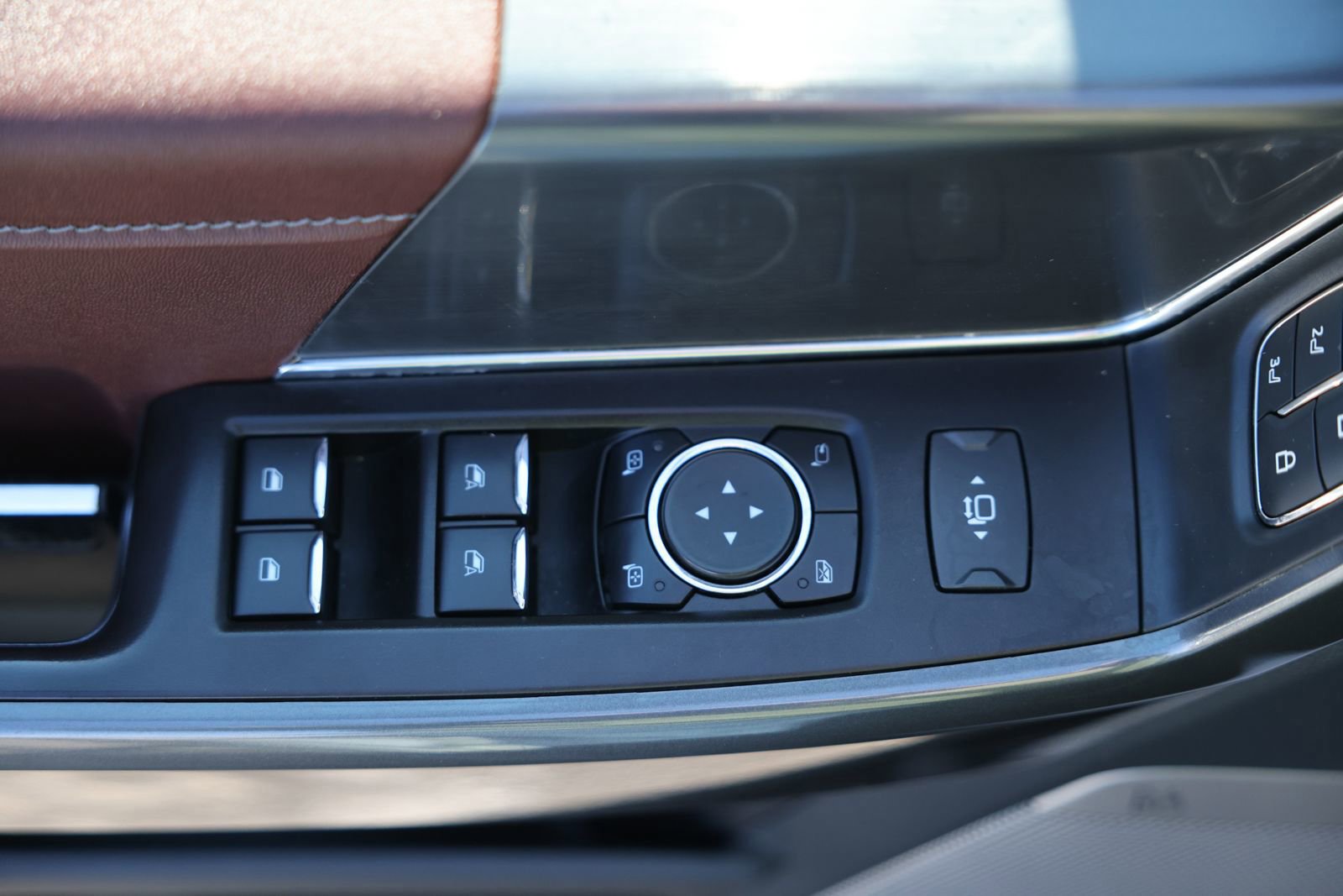 Certified 2022 Ford F150 Lariat image 11