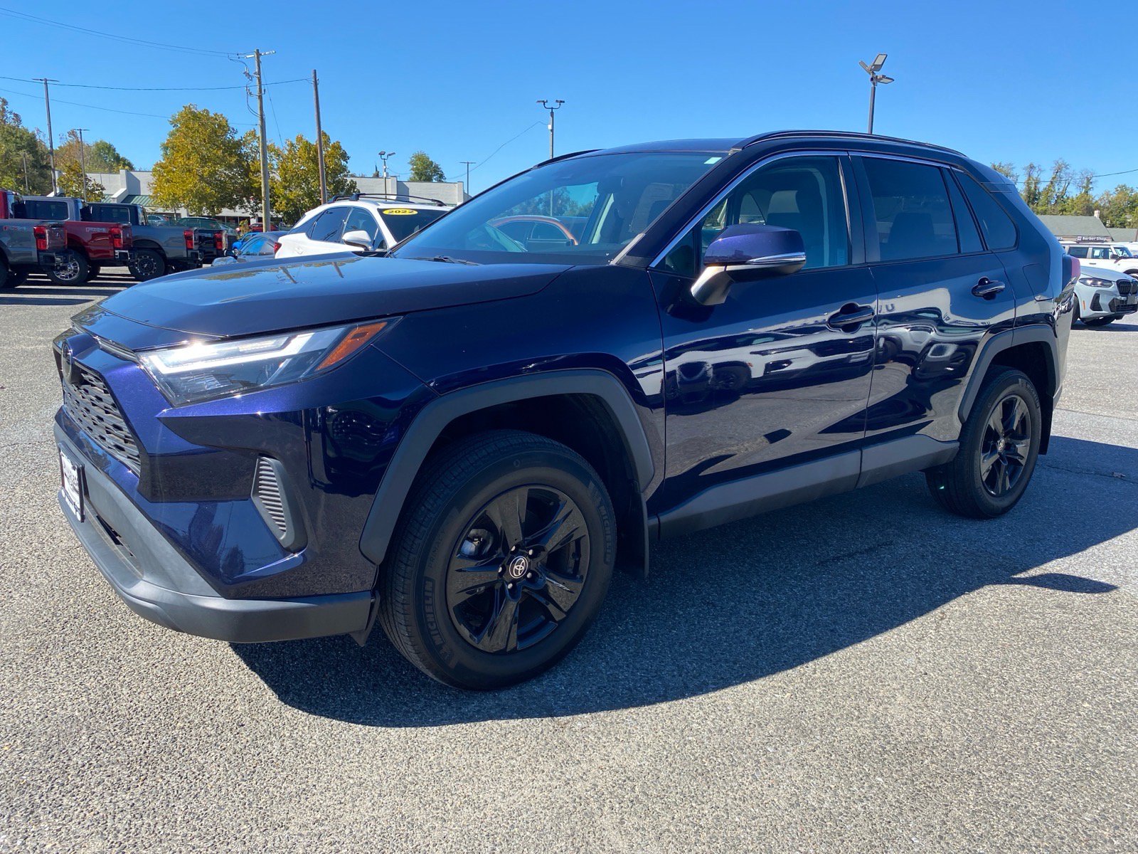 Used 2023 Toyota RAV4 XLE w/ Convenience Package AWD/4WD image 4
