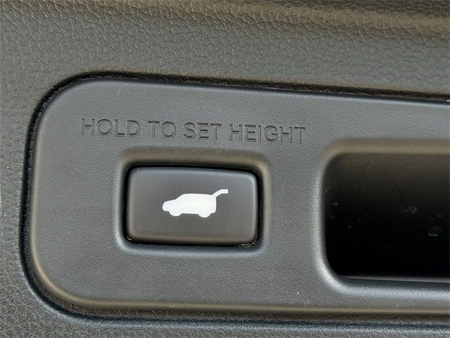 Used 2024 Honda Pilot Elite image 34