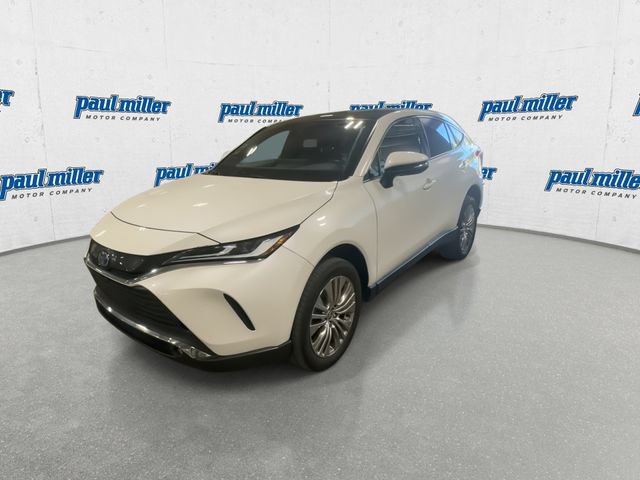 Used 2022 Toyota Venza Limited AWD/4WD image 4
