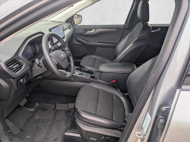 Certified 2023 Ford Escape SE FWD image 15