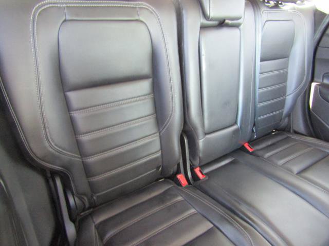 Certified 2019 Ford Escape SEL image 9