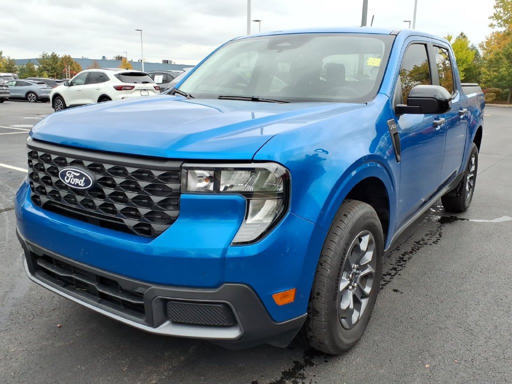 Certified 2025 Ford Maverick XLT w/ XLT Luxury Package