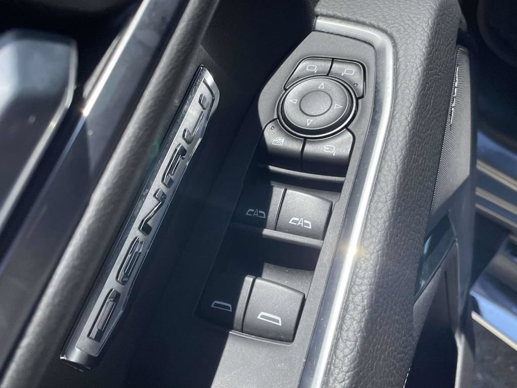 Used 2025 GMC Sierra 1500 Denali AWD/4WD image 16