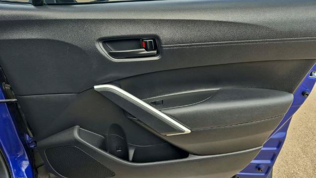Used 2023 Toyota Corolla Cross LE FWD image 29