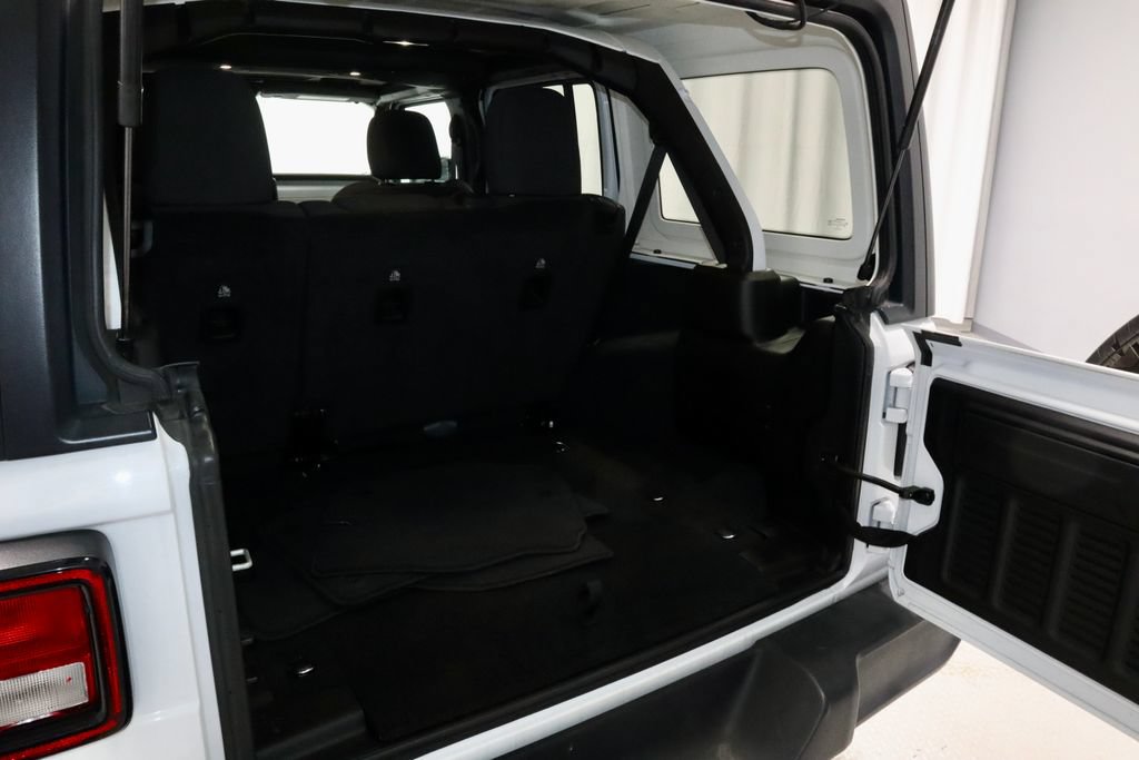 Used 2024 Jeep Wrangler Unlimited Sport AWD/4WD image 12