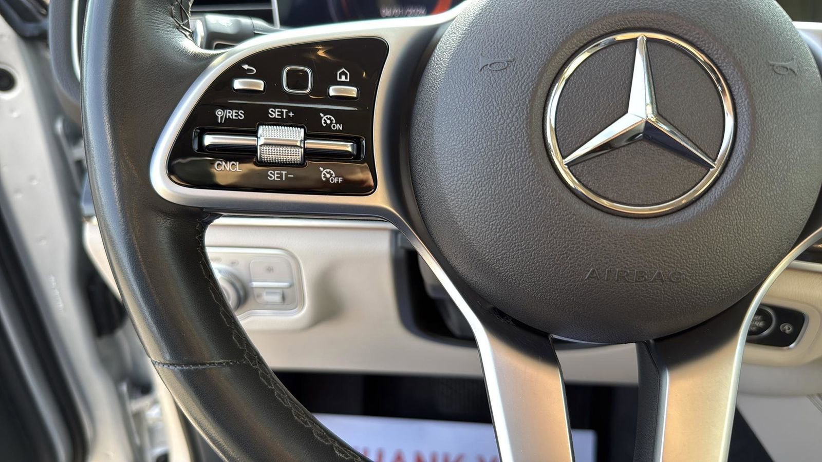 Used 2020 Mercedes-Benz GLE 450 4MATIC image 17