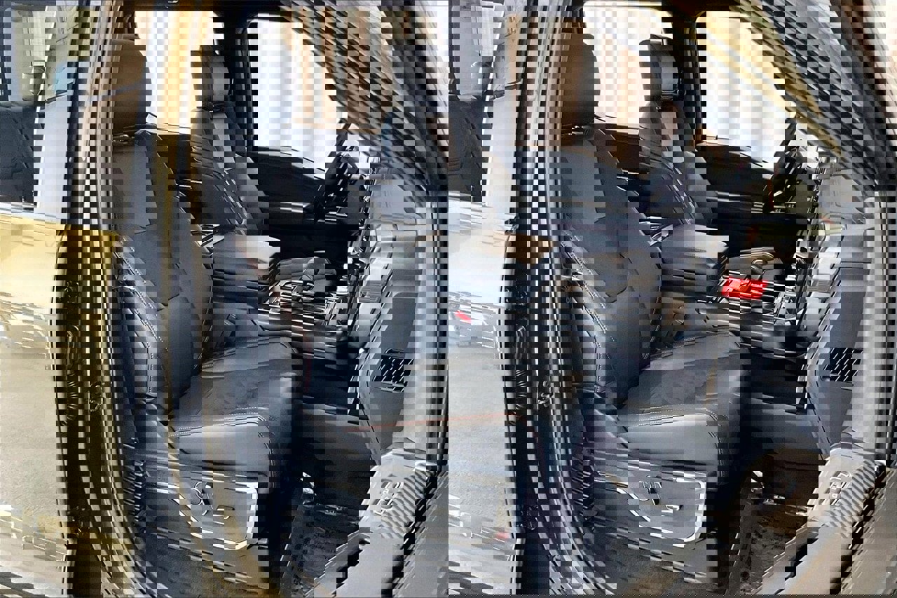 Certified 2025 Ford F150 Raptor image 6