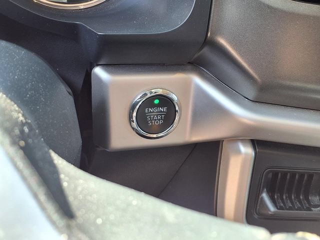 Certified 2024 Ford Expedition XLT AWD/4WD image 16