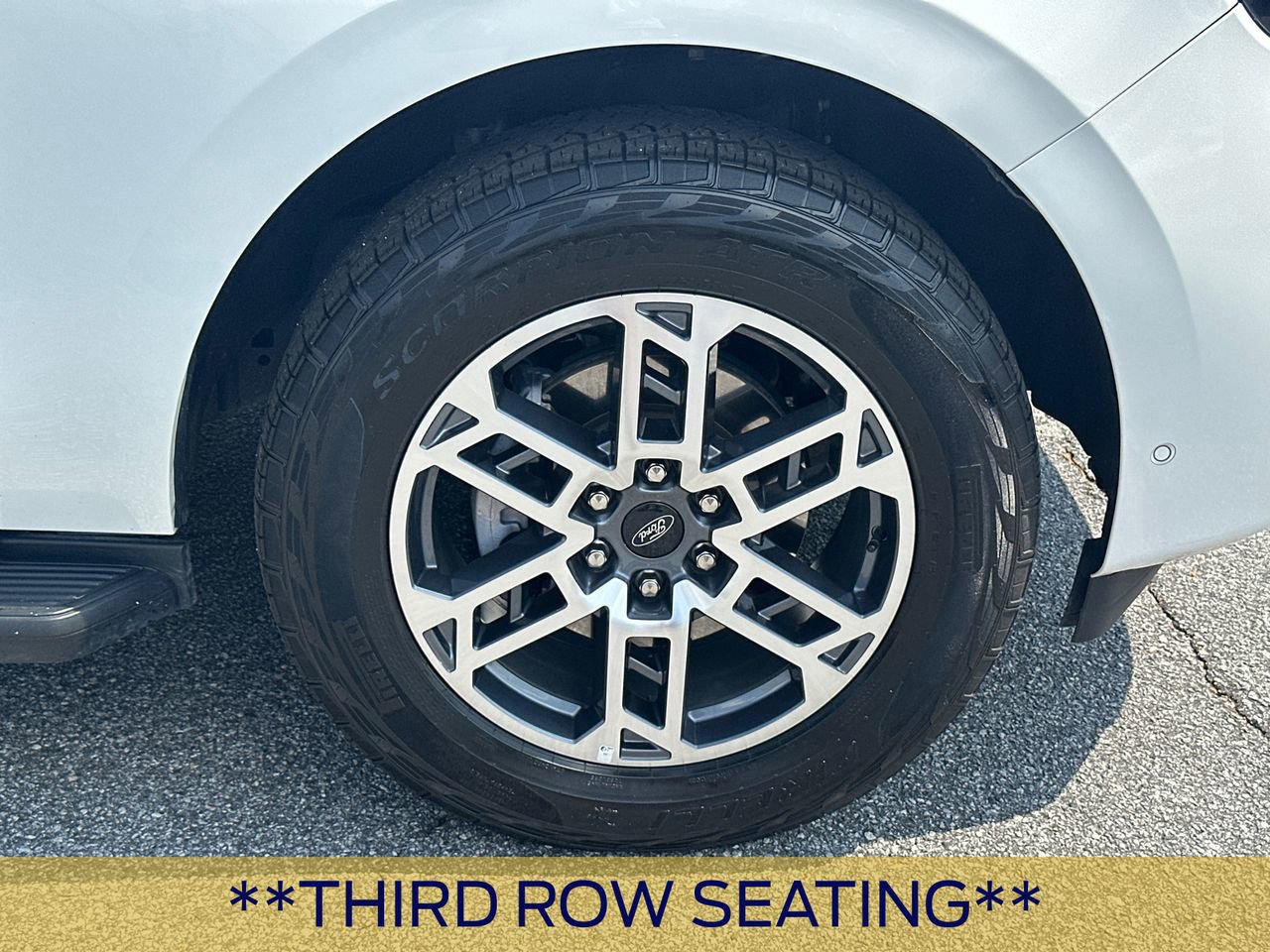 Certified 2025 Ford Expedition Active AWD/4WD image 14