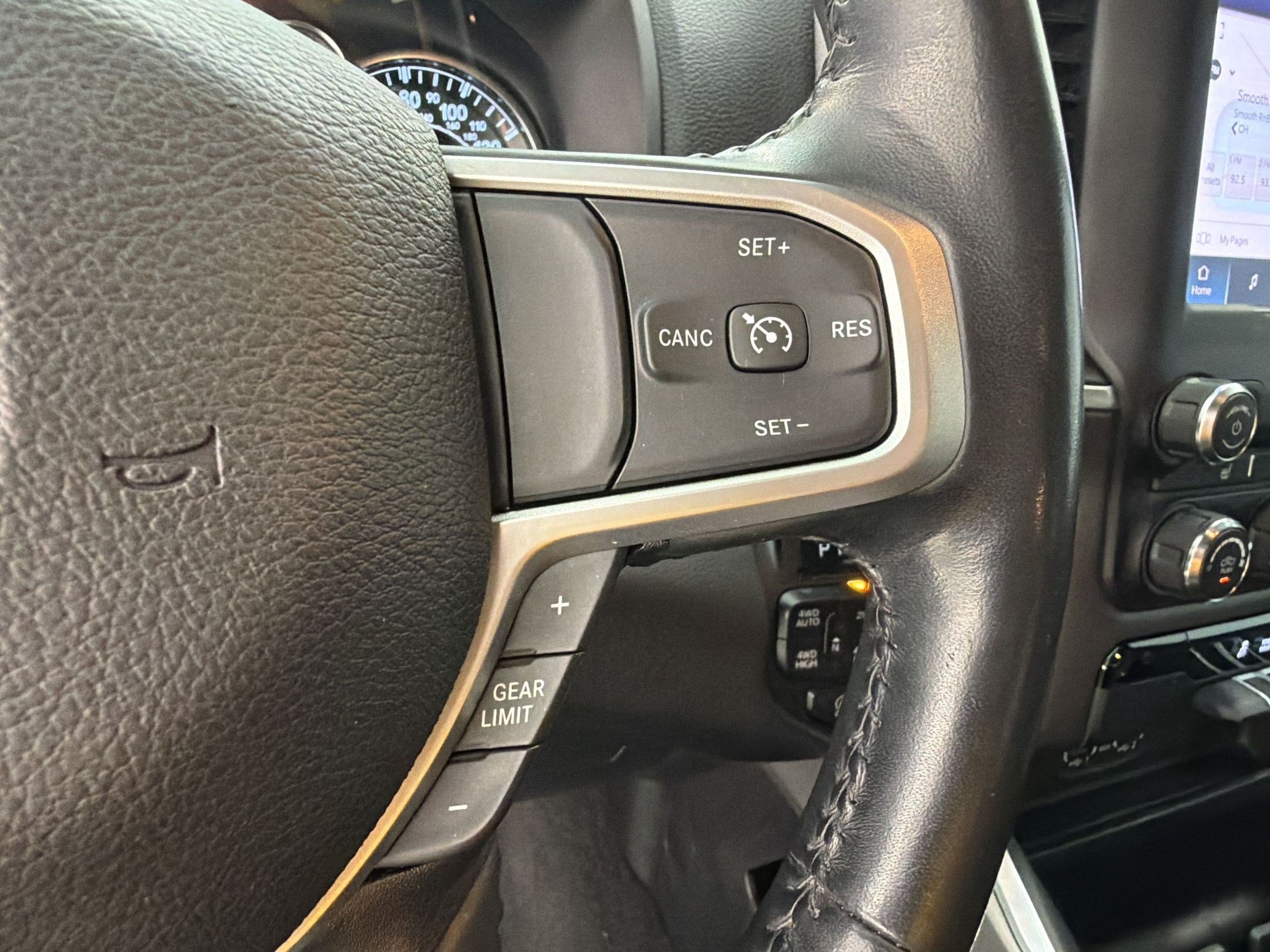 Used 2023 RAM 1500 Lone Star AWD/4WD image 17
