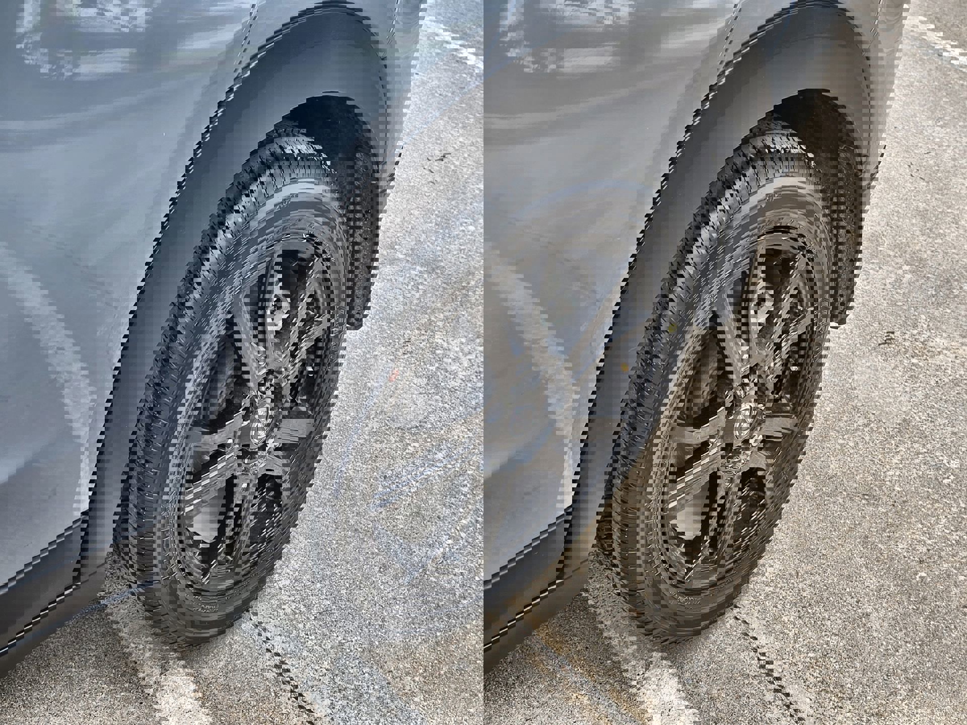 Used 2023 Nissan Kicks SV image 10