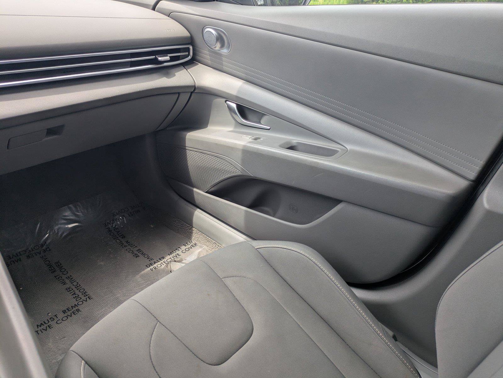 Used 2021 Hyundai Elantra Blue w/ Cargo Package FWD image 18