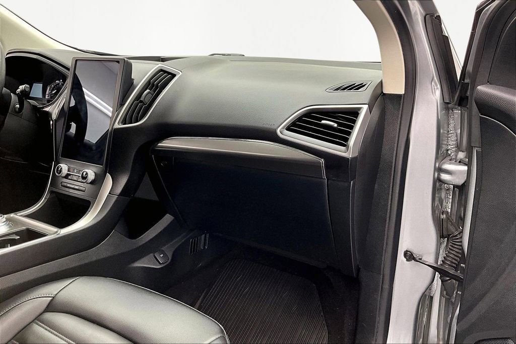 Certified 2022 Ford Edge SEL w/ Convenience Package image 17