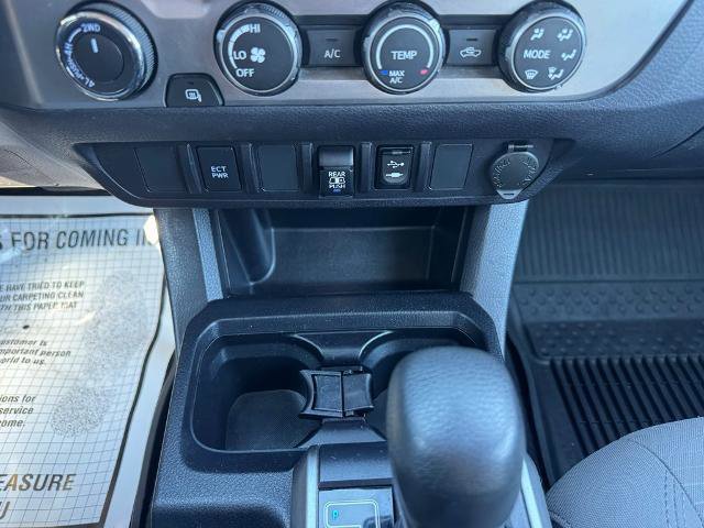 Used 2019 Toyota Tacoma SR5 image 21