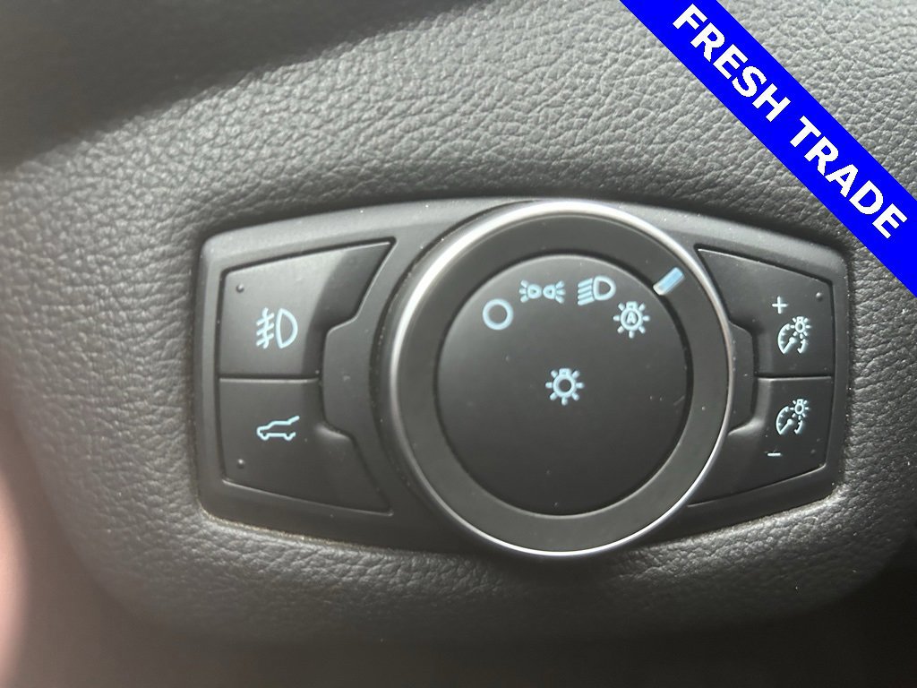 Certified 2019 Ford Escape Titanium image 11