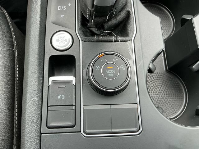 Used 2022 Volkswagen Atlas SE AWD/4WD image 25