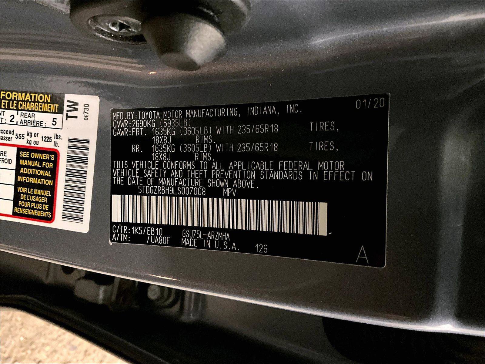 Used 2020 Toyota Highlander XLE AWD/4WD image 34