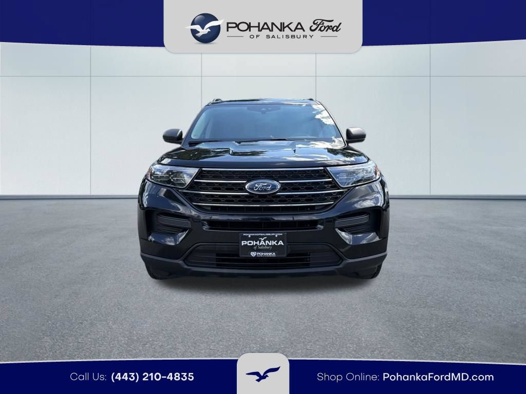 Certified 2021 Ford Explorer XLT AWD/4WD image 3