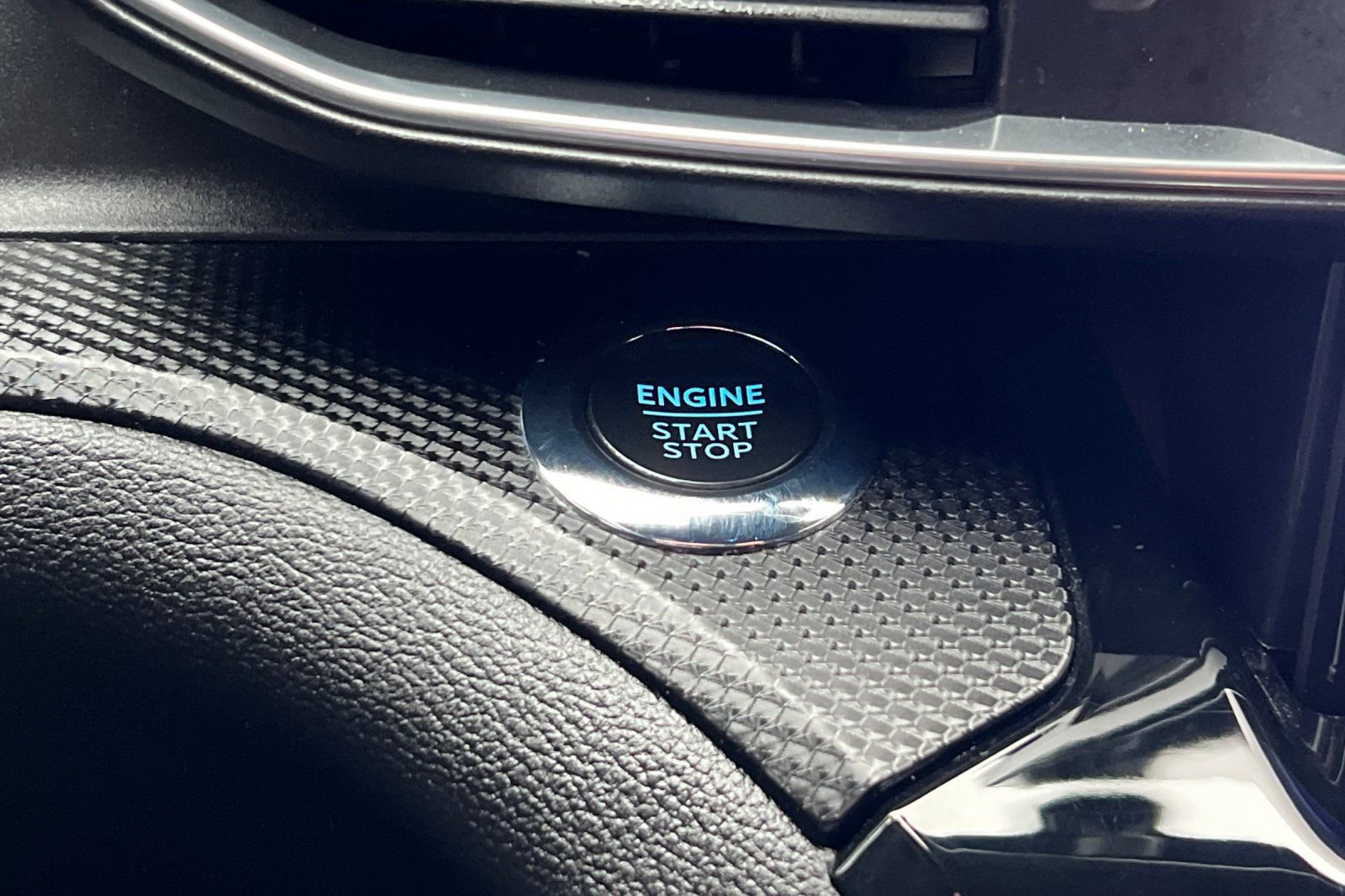 Certified 2024 Ford Explorer ST w/ Equipment Group 401A image 25