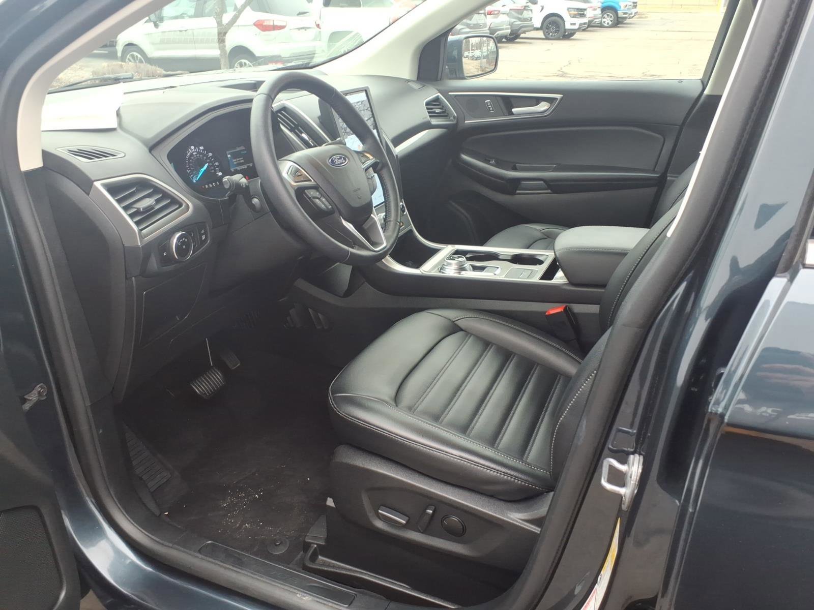 Certified 2023 Ford Edge SEL w/ Convenience Package image 12